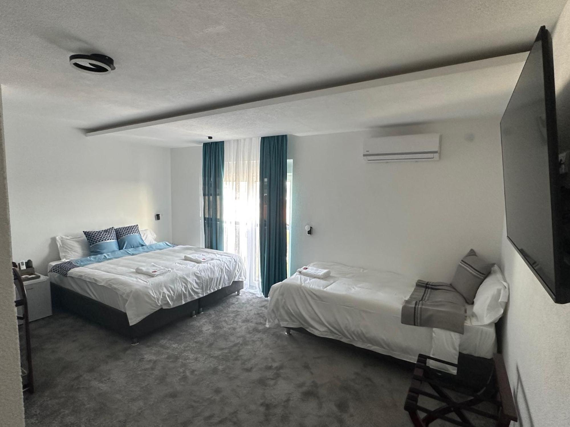 China Town Prenociste Hotel Beograd Ngoại thất bức ảnh