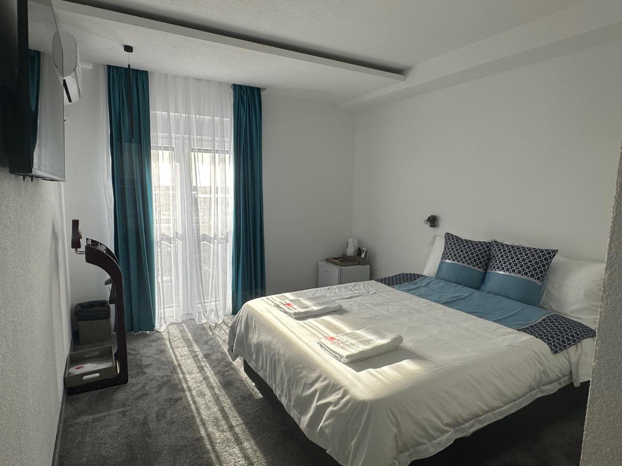 China Town Prenociste Hotel Beograd Ngoại thất bức ảnh