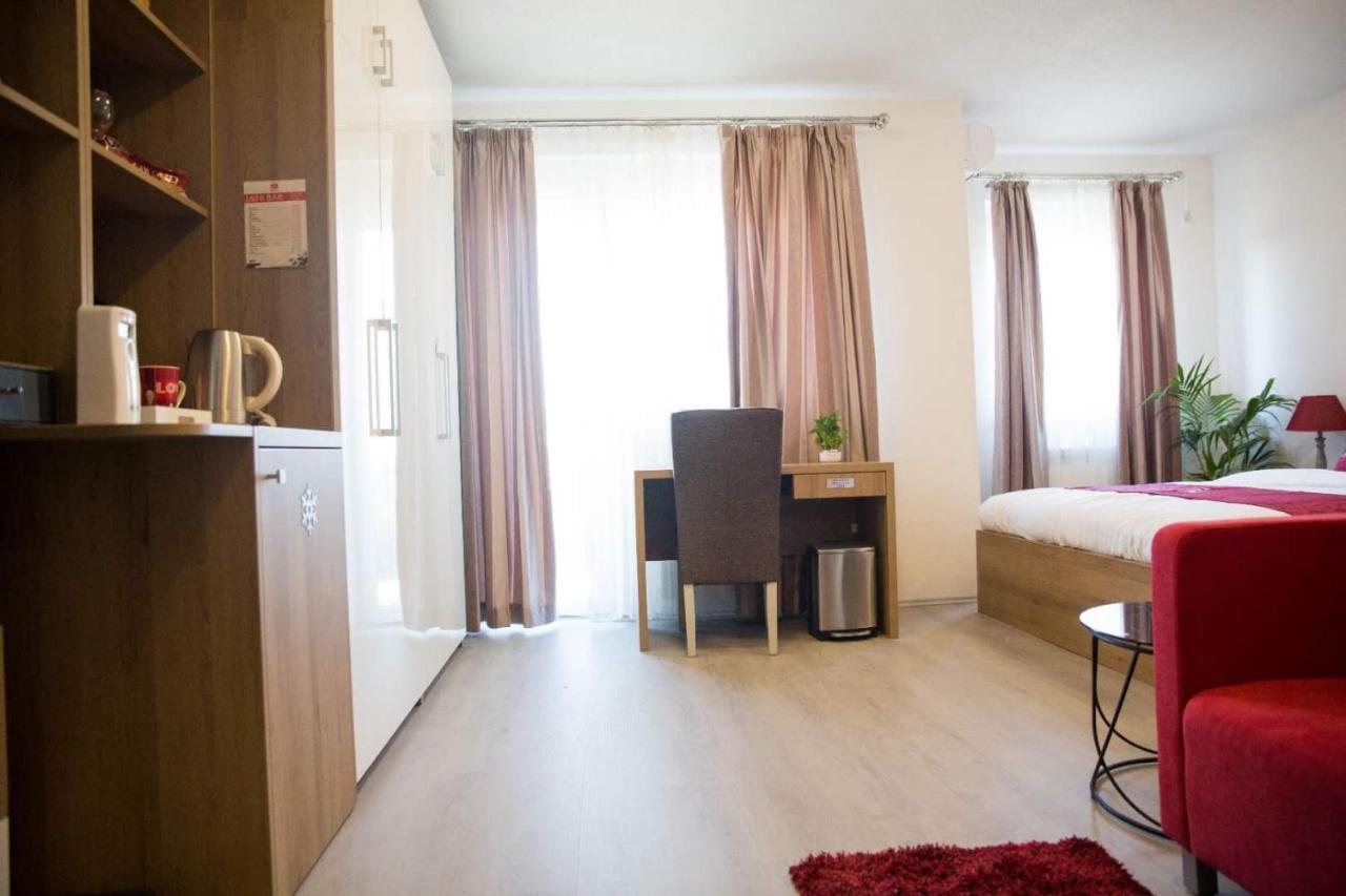 China Town Prenociste Hotel Beograd Ngoại thất bức ảnh