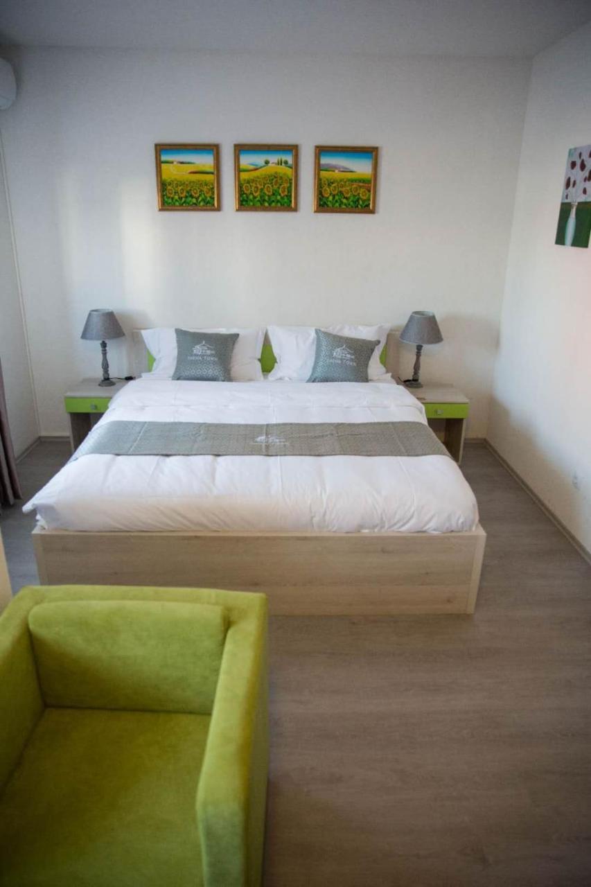 China Town Prenociste Hotel Beograd Ngoại thất bức ảnh