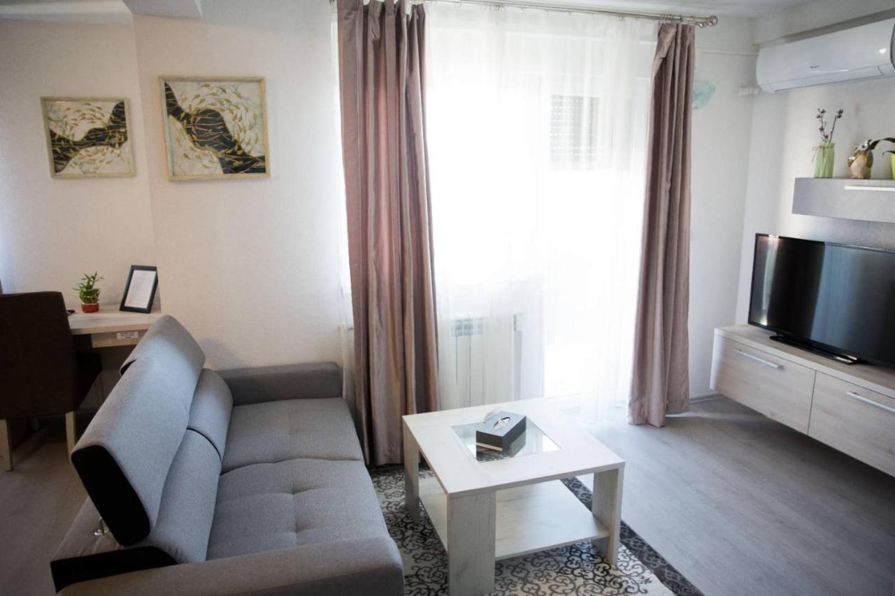 China Town Prenociste Hotel Beograd Ngoại thất bức ảnh